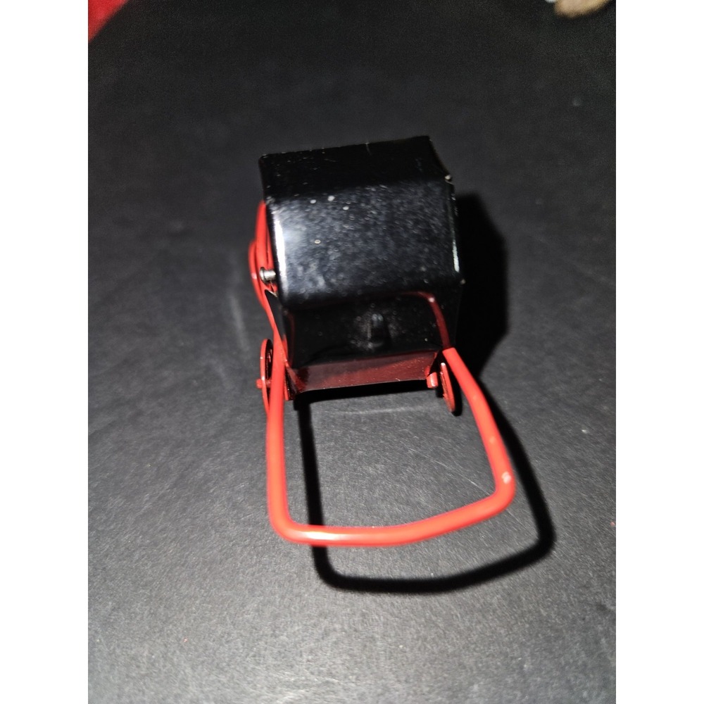 Mini Metal Red And Black Metal Dollhouse Baby Buggy So Cute - Picture 4 of 4